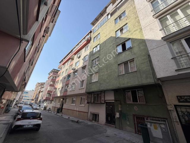 Osmangazi Elmasbahçeler De Satılık 1+1 İçi Yenilenmiş Daire
