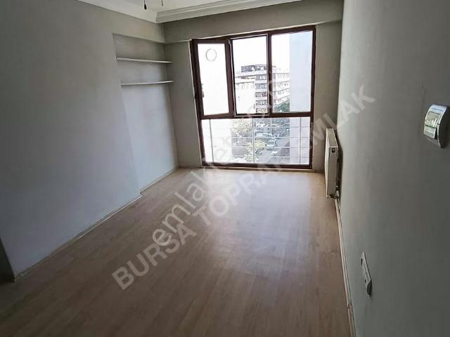 Osmangazi Hacıilyas'ta Kiralık 1+1 Daire Metro Yakını