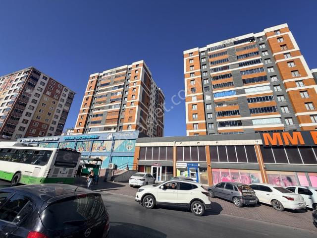 Osmangazi Mah. Ana Cadde Üzeri Gün Boyu Güneşi Alan 3+1 Daire