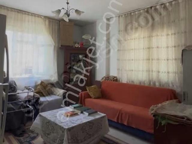 Osmangazi Mah 60m2 Toprak Hisseli 2+1 Giriş Kat Daire