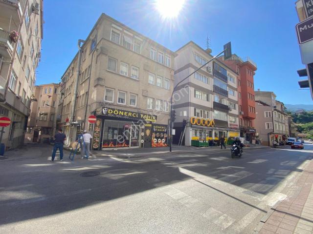Osmangazi Muradiye’de Cadde Üstü Satılık Kupon Daire