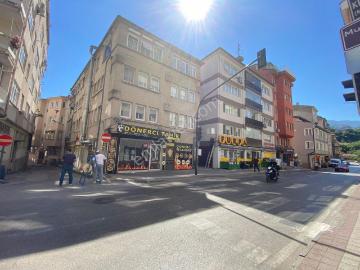 Osmangazi Muradiye’de Cadde Üstü Satılık Kupon Daire