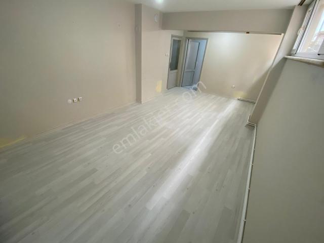 Osmangazi Muradiye'de Düz Giriş Kombili Kiralık Daire