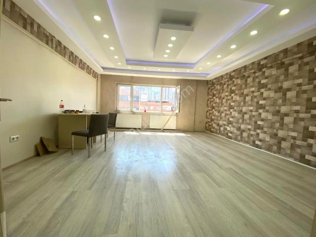Osmangazi Uluyol Caddesi'nde İçi Yapılı Kiralık Daire/ofis