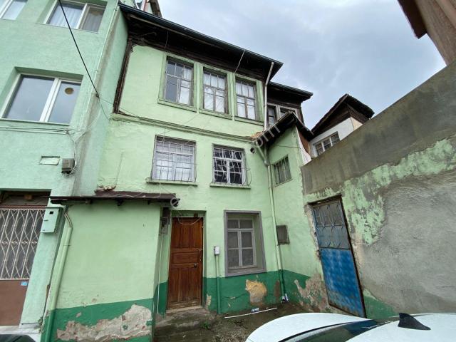 Osmangazi Yahşibey’de 3 Katlı Tek Tapulu Müstakil Ev