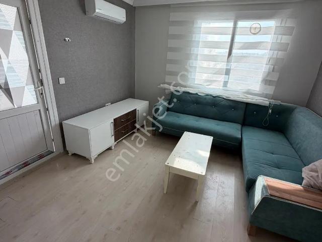 Osmangazide 1+1 Müstakil Eşyalı Hasarsız Kombili Yatırımlık Daire