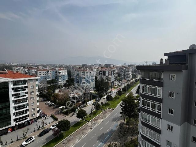 Osmangazide Ramsa İnşaat Kalitesiyle Kiralık 3+1 Geniş Daire