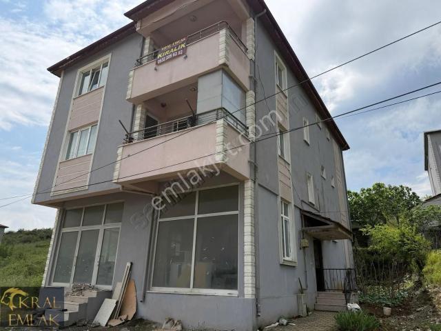 Osmaniye Mahallesinde Oldukça Geniş 3+1 Kiralık Daire