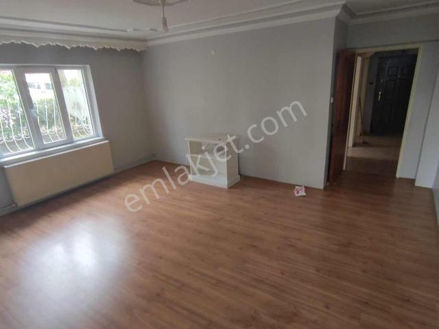 Osmanlı'da Site İçi 3+1 Yüksek Giriş Katta Kiralık Daire!