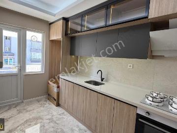 Osmanlı Mah Site İçinde Full Yapılı 3+1 Ara Kat Daire