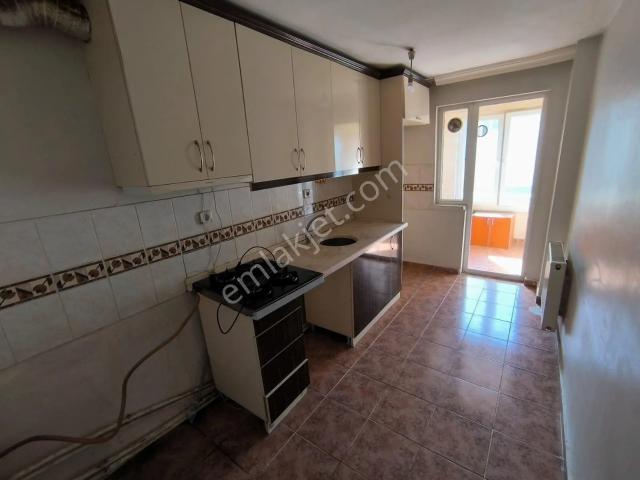 Osmanlı Mahallesi Ahi Mesut Bulvarı Ses Sitesinde Kiralık Daire