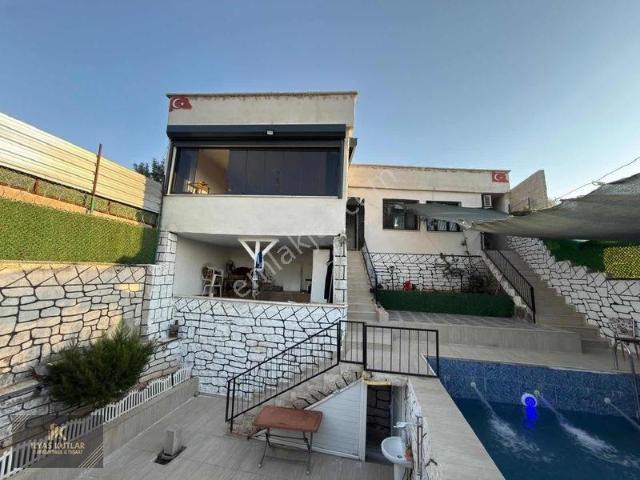 Osmanlı Mhl Ultra Lüxs Havuzlu Satılık Bağ Evi