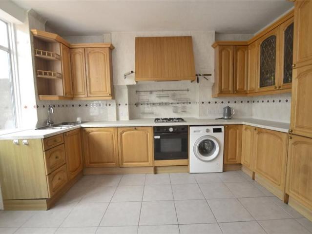 Osmond Gardens, Wallington, SM6