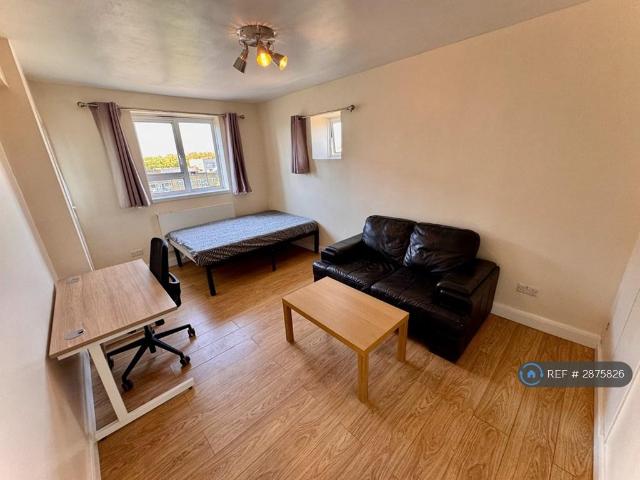 Osbaburgh Street, London, NW1 4 bed flat to rent £4,329 pcm £999 pw