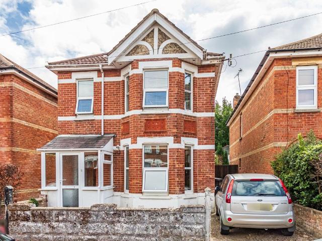 Osborne Road, Bournemouth BH9, 6 bed detached house to rent, £3,500 pcm | PrimeLocation