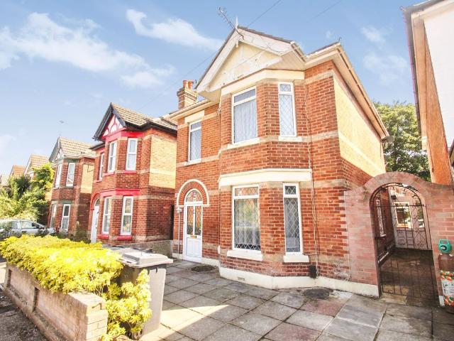 Osborne Road, Bournemouth BH9, 6 bed property to rent, £3,600 pcm | PrimeLocation