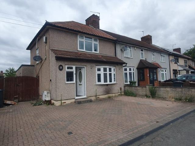 Osborne Road, Dagenham RM9, 3 bed semi detached house to rent, £2,600 pcm | PrimeLocation