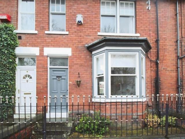 Osborne Road, Durham DH3 3 bed terraced house to rent £700 pcm £162 pw