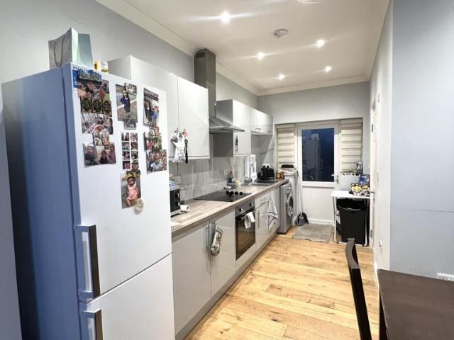 Osborne Road, EN3 Studio to rent £1,300 pcm £300 pw