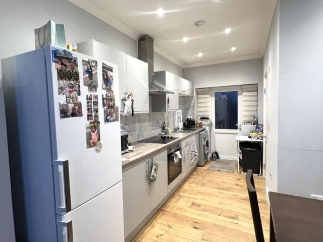 Osborne Road EN3, Studio to rent, £1,300 pcm | PrimeLocation