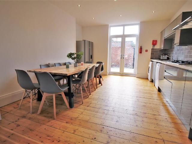 Osborne Road, Jesmond NE2, 8 bed terraced house to rent, £5,736 pcm | PrimeLocation