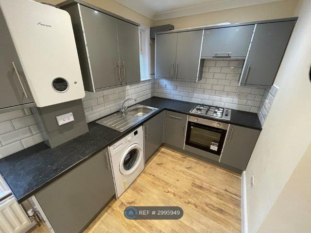 Osborne Road South, Southampton SO17, 3 bed flat to rent, £1,250 pcm | PrimeLocation