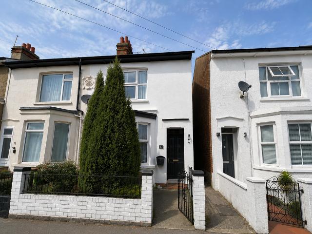 Osborne Street, Milton Keynes MK2, 2 bed property to rent, £1,350 pcm | PrimeLocation