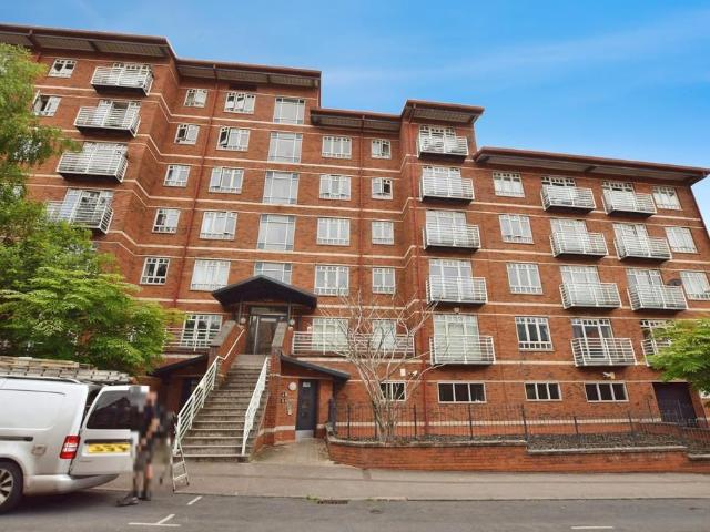 Osbourne House, Coventry 2 bed apartment to rent £1,000 pcm £231 pw