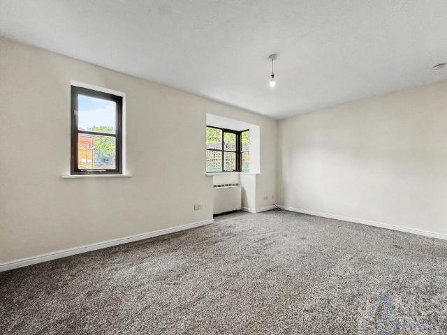 Osbourne Road, Dartford DA2, 1 bed flat to rent, £1,150 pcm | PrimeLocation
