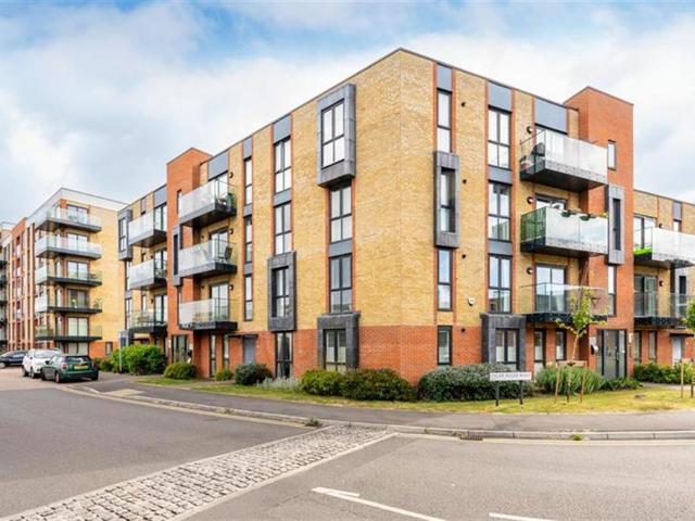 Oscar Wilde Road, Reading, RG1 2 bed apartment to rent £1,600 pcm £369 pw
