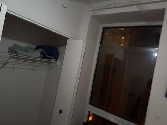 Oscar Has a Condo