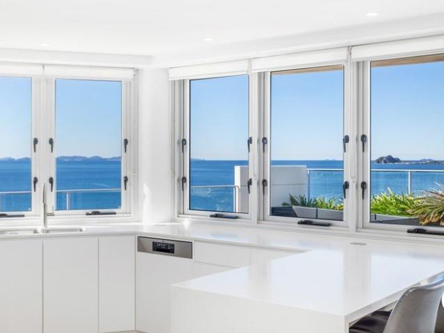 'Oshen' Penthouse Luxury, Lifestyle, Location Yeppoon's Best Kept Secret