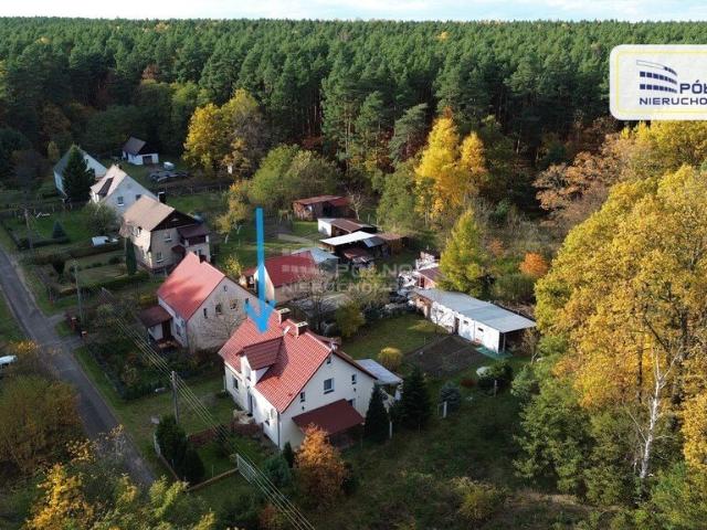 Dom z potencjałem w Osiecznicy – do remontu, 46,8 m²