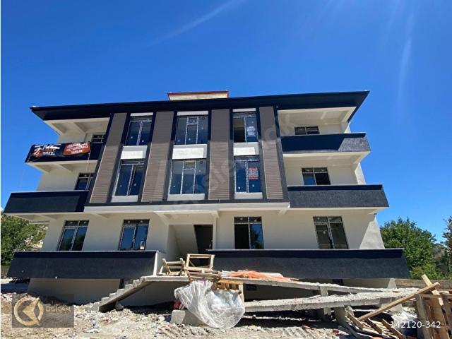 OSKAR EMLAK'TAN BARBAROS MAHALLESİ'İNDE 2+1 SATILIK DAİRE