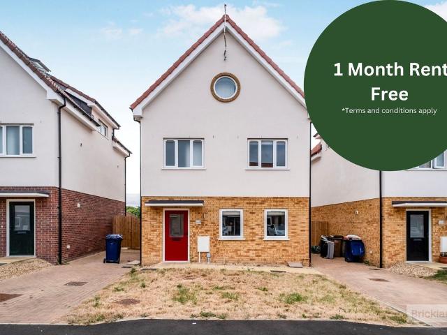 Osprey Place, March PE15, 5 bed property to rent, £1,900 pcm | PrimeLocation