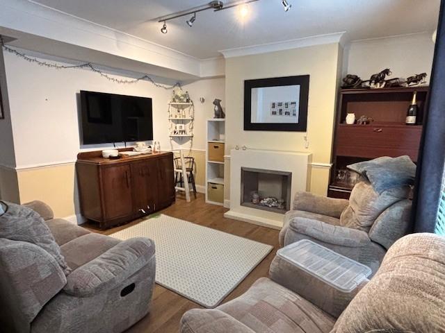 Ospringe Street, Faversham ME13 1 bed maisonette to rent £950 pcm £219 pw