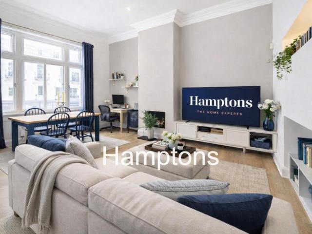Ossington Street Bayswater W2 2 bed house to rent £3,750 pcm £865 pw