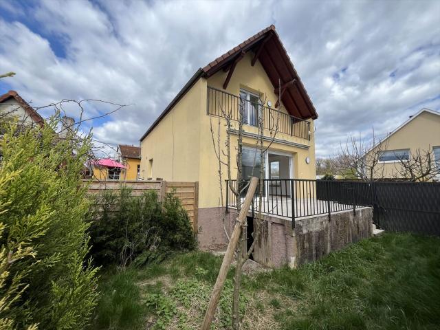 OSTWALD Maison 3 chambres avec terrasse et parking 96m² Ostwald