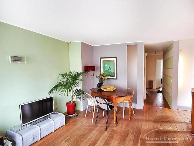 Ostend 8064742 Stylish apartment with view onto the Main River