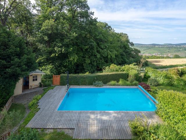 [Ostfildern] Charming free standing house with outdoor swimming pool!
