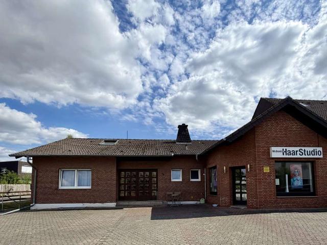 Ostring 33, 50129 Bergheim