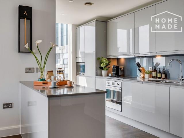 Ostro Tower, Canary Wharf E14, 1 bed flat to rent, £2,725 pcm | PrimeLocation