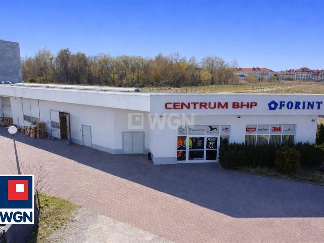Do sprzedania atrakcyjny pawilon 457 m² w centrum Ostrów Wielkopolski