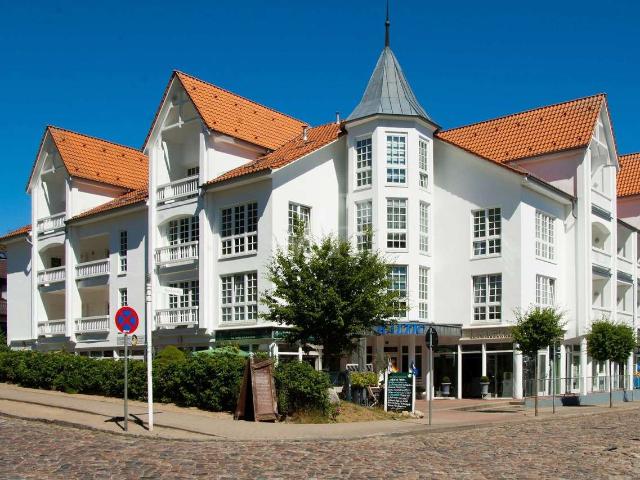 Ostseebad Sellin: Zentrale 33 qm Wohnung in Strandnähe mit Balkon