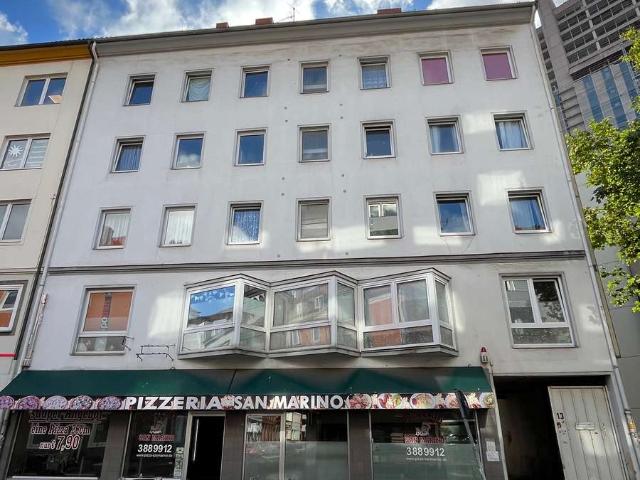 Oststadt/List: Lichtdurchflutete 2 Zimmer Wohnung mit traumhafter Dachterrasse!