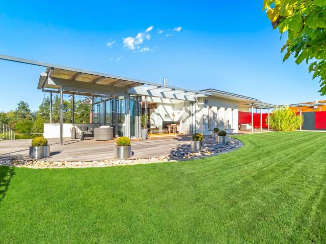 Oststeiermark Architektonisches Meisterwerk mit Weitblick Exklusive Design Villa auf Parkähnlichem Traumgrundstück | Eastern Styria an Architectural Masterpiece With A Panoramic View Exclusive Designer Villa On A Park Like Dream Lot
