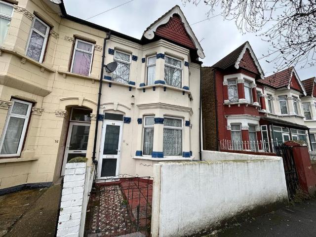 Oswald Road, Southall, UB1 4 bed terraced house to rent £2,400 pcm £554 pw
