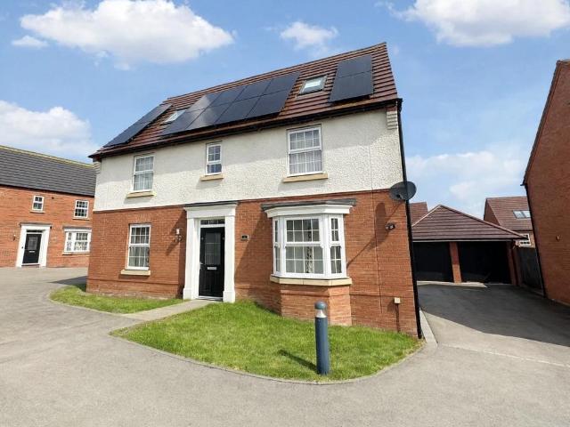 Oswins View, Wigston, LE18 6 bed house to rent £2,300 pcm £531 pw