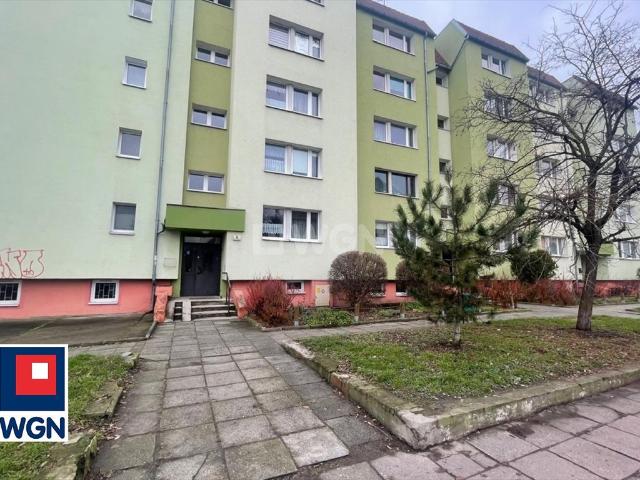 Przestronne 2 pokojowe mieszkanie z garażem w Opolu