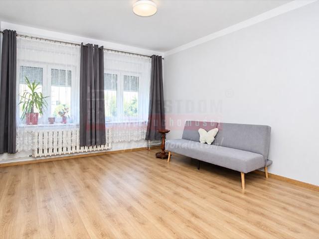 Opole Zaodrze 60 m² jasne 2 pokoje z dużą kuchnią